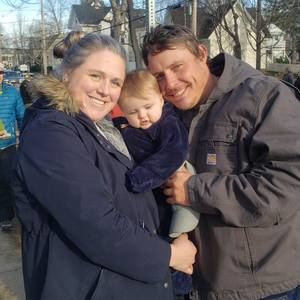 Meet your Posher, Caitlin